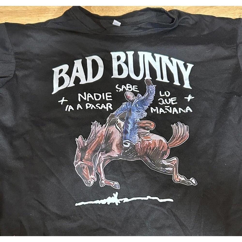 Men's Black Graphic Short Sleeve Tee